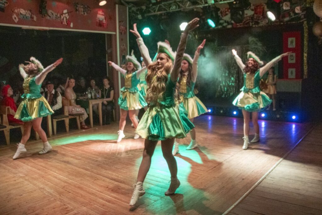 Die Garde begeistert mit ihrem Tanz